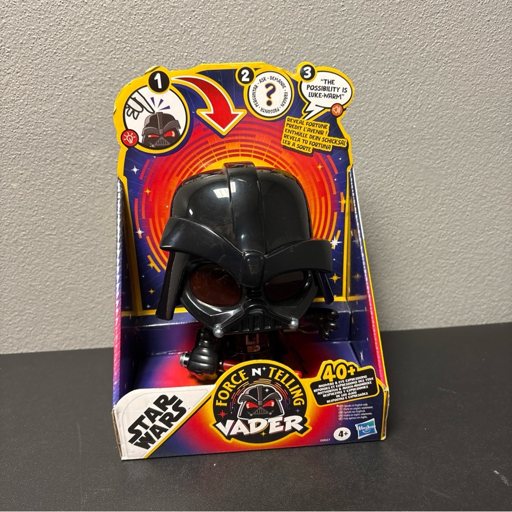Star Wars Force N Telling Vader Toy 40+ Answers Eye Expressions